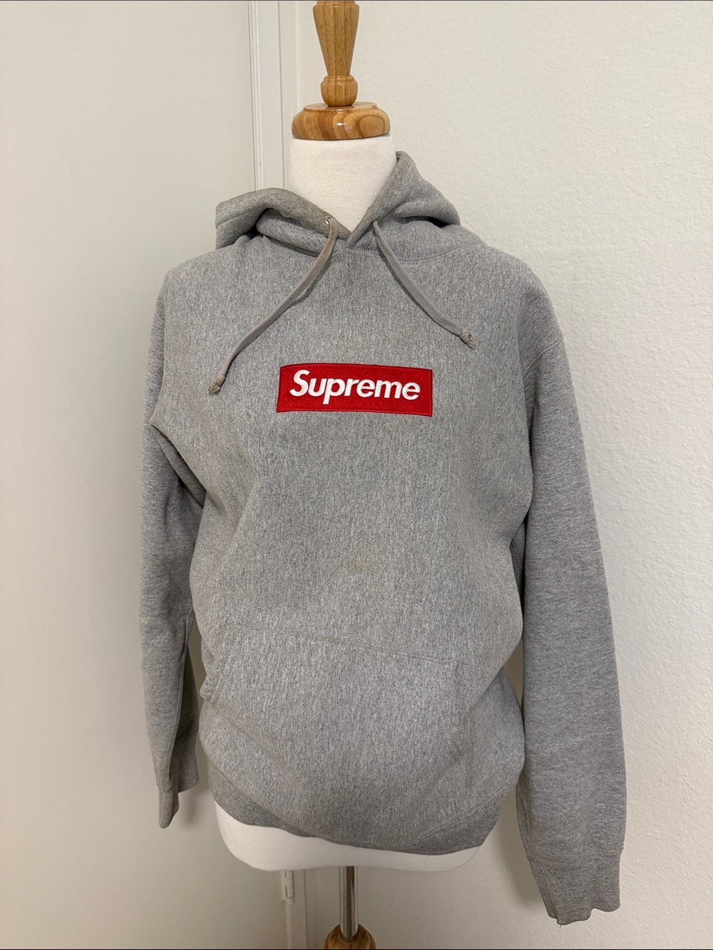 Supreme Gray Box Logo Hoodie - Heather Grey